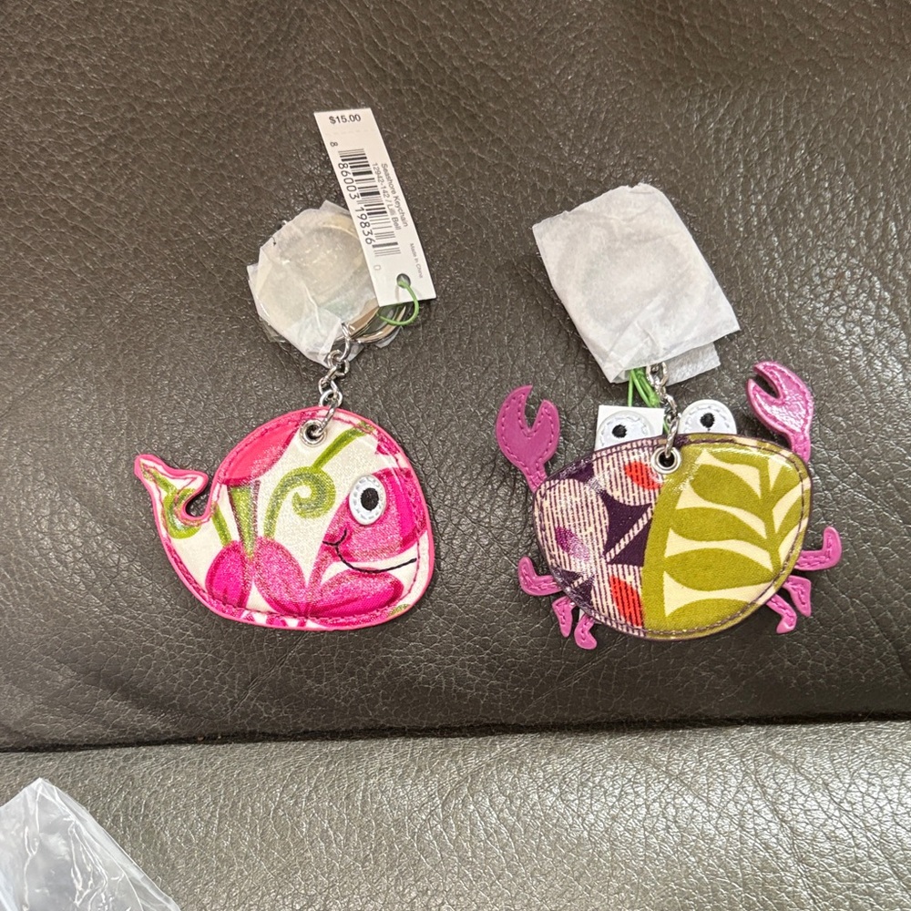 Vera Bradley seashore key chains in lili belle and plum crazy